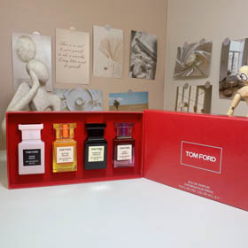 TOMFORD TF campione medio set di profumi a quattro pezzi-3184  