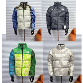 THE NORTH FACE x KAWS giacca in piuma Nuptse collaborativa 1996-5058  