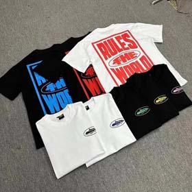 T-shirt con graffiti -1306