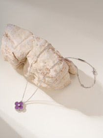 Van Cleef & Arpels viola pietra quattro foglie trifoglio singolo fiore diamante collana-3907